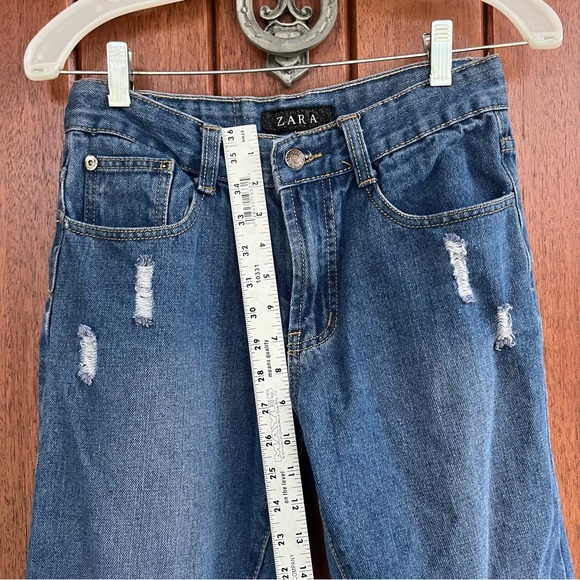 Zara Distressed Straight Leg Jeans - Picture 7 of 8